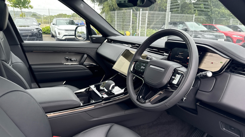 Land Rover Range Rover Sport 3.0 D300 Dynamic SE 5dr Auto Diesel Estate